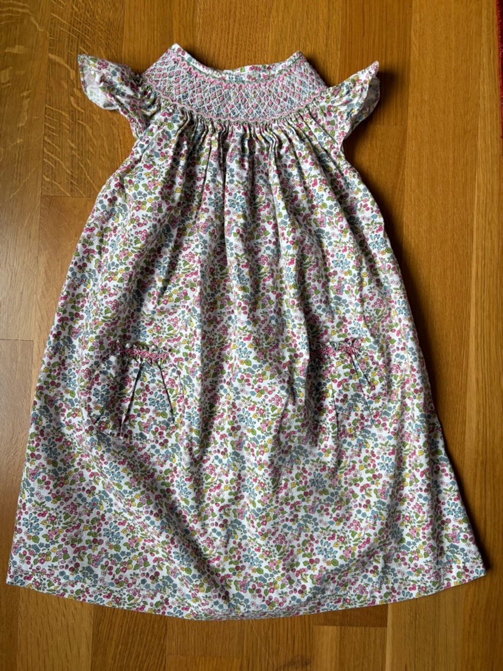 Girls Floral Smocked Cotton Dress - Pink & Green 100% cotton size 3